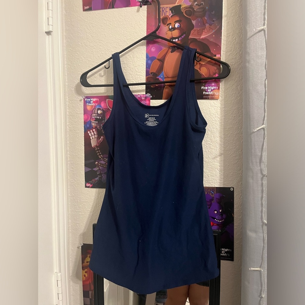 2 pack red and blue tanks!